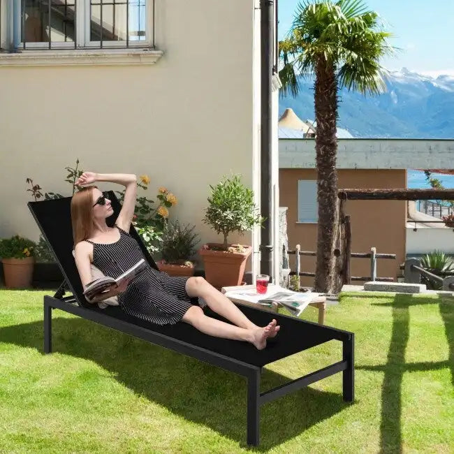 6-Position Chaise Lounge Chairs with Rustproof Aluminium Frame - 60.5-78 x 25 x 39.5-25.5 (L x W x H)