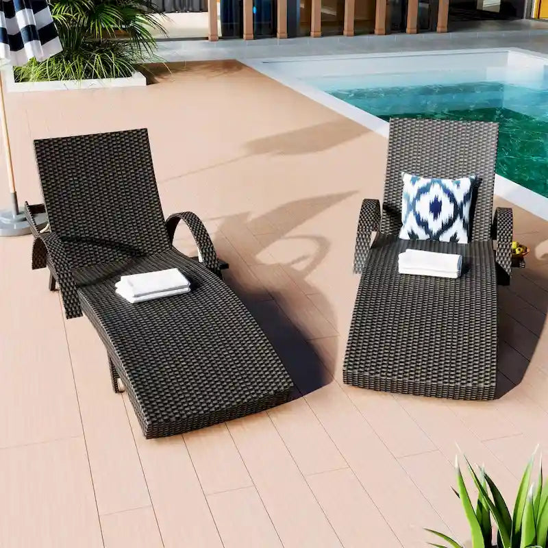 80 Outdoor Wicker Chaise Lounge Chairs Set of 2